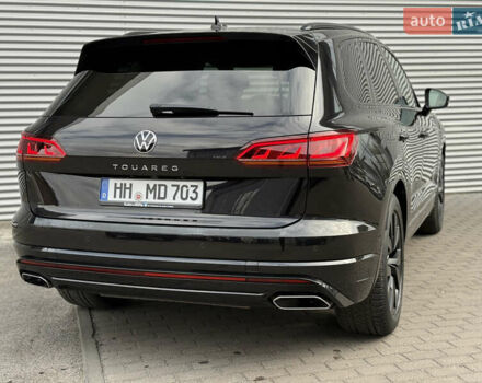 Черный Фольксваген Туарег, объемом двигателя 3 л и пробегом 140 тыс. км за 57999 $, фото 17 на Automoto.ua