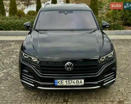 Черный Фольксваген Туарег, объемом двигателя 2.97 л и пробегом 108 тыс. км за 58500 $, фото 12 на Automoto.ua