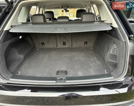 Черный Фольксваген Туарег, объемом двигателя 2.97 л и пробегом 133 тыс. км за 46900 $, фото 29 на Automoto.ua