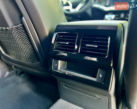 Черный Фольксваген Туарег, объемом двигателя 3 л и пробегом 171 тыс. км за 51999 $, фото 37 на Automoto.ua