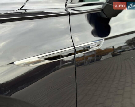 Черный Фольксваген Туарег, объемом двигателя 3 л и пробегом 140 тыс. км за 57999 $, фото 5 на Automoto.ua