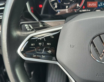 Черный Фольксваген Туарег, объемом двигателя 2.97 л и пробегом 161 тыс. км за 52500 $, фото 53 на Automoto.ua