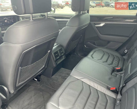 Черный Фольксваген Туарег, объемом двигателя 2.97 л и пробегом 121 тыс. км за 48500 $, фото 16 на Automoto.ua