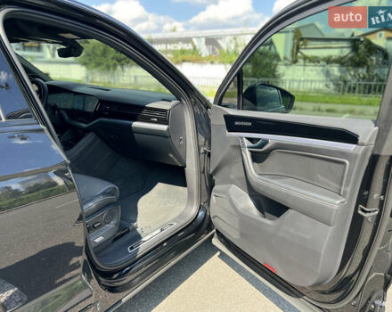 Черный Фольксваген Туарег, объемом двигателя 3 л и пробегом 171 тыс. км за 51999 $, фото 38 на Automoto.ua