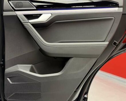 Чорний Фольксваген Туарег, об'ємом двигуна 3 л та пробігом 154 тис. км за 56900 $, фото 43 на Automoto.ua