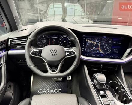 Чорний Фольксваген Туарег, об'ємом двигуна 3 л та пробігом 154 тис. км за 56900 $, фото 33 на Automoto.ua