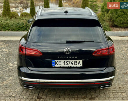 Черный Фольксваген Туарег, объемом двигателя 2.97 л и пробегом 108 тыс. км за 58500 $, фото 9 на Automoto.ua
