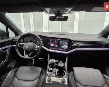 Чорний Фольксваген Туарег, об'ємом двигуна 2.97 л та пробігом 62 тис. км за 61200 $, фото 9 на Automoto.ua