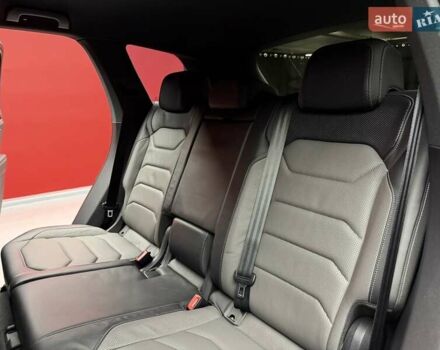 Чорний Фольксваген Туарег, об'ємом двигуна 3 л та пробігом 154 тис. км за 56900 $, фото 40 на Automoto.ua