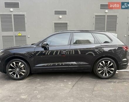 Чорний Фольксваген Туарег, об'ємом двигуна 2.99 л та пробігом 101 тис. км за 49400 $, фото 3 на Automoto.ua