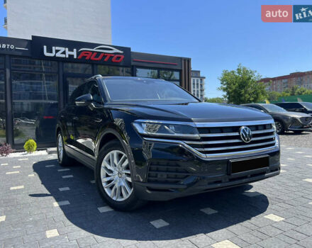 Черный Фольксваген Туарег, объемом двигателя 3 л и пробегом 143 тыс. км за 46000 $, фото 8 на Automoto.ua