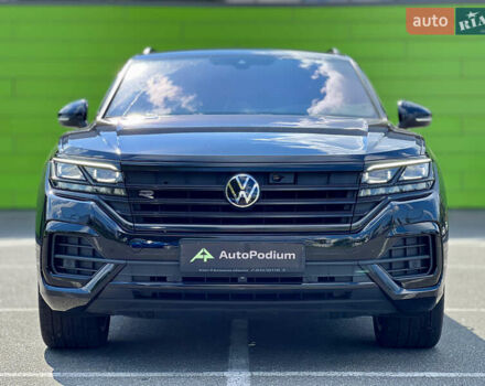 Черный Фольксваген Туарег, объемом двигателя 3 л и пробегом 171 тыс. км за 51999 $, фото 6 на Automoto.ua