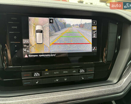 Черный Фольксваген Туарег, объемом двигателя 2.97 л и пробегом 133 тыс. км за 46900 $, фото 31 на Automoto.ua