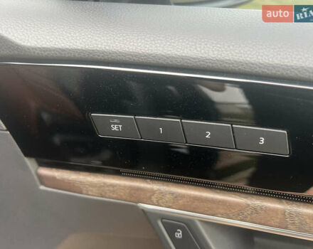 Черный Фольксваген Туарег, объемом двигателя 3 л и пробегом 142 тыс. км за 53700 $, фото 11 на Automoto.ua