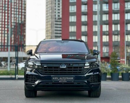 Черный Фольксваген Туарег, объемом двигателя 3 л и пробегом 74 тыс. км за 68700 $, фото 1 на Automoto.ua