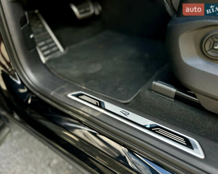 Черный Фольксваген Туарег, объемом двигателя 3 л и пробегом 171 тыс. км за 51999 $, фото 23 на Automoto.ua