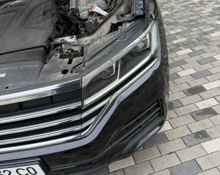 Черный Фольксваген Туарег, объемом двигателя 2.97 л и пробегом 126 тыс. км за 52000 $, фото 7 на Automoto.ua