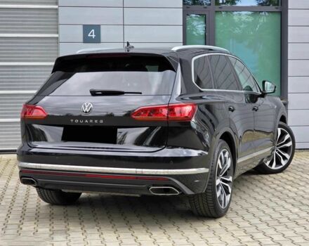 Чорний Фольксваген Туарег, об'ємом двигуна 3 л та пробігом 55 тис. км за 40000 $, фото 3 на Automoto.ua