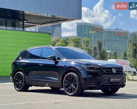Черный Фольксваген Туарег, объемом двигателя 3 л и пробегом 171 тыс. км за 51999 $, фото 14 на Automoto.ua