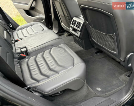 Черный Фольксваген Туарег, объемом двигателя 2.97 л и пробегом 133 тыс. км за 46900 $, фото 25 на Automoto.ua