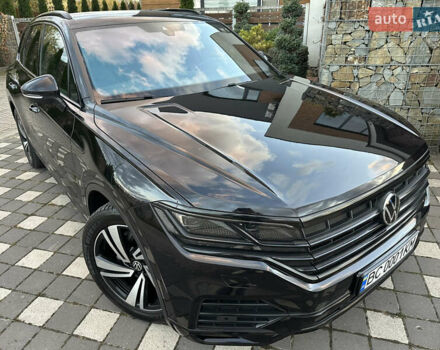 Черный Фольксваген Туарег, объемом двигателя 2.97 л и пробегом 161 тыс. км за 52500 $, фото 26 на Automoto.ua