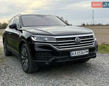 Черный Фольксваген Туарег, объемом двигателя 2.97 л и пробегом 133 тыс. км за 46900 $, фото 4 на Automoto.ua