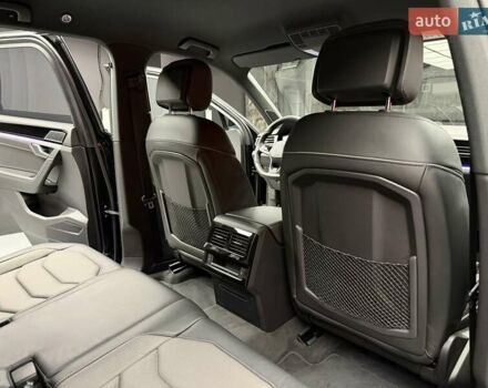 Чорний Фольксваген Туарег, об'ємом двигуна 3 л та пробігом 154 тис. км за 56900 $, фото 44 на Automoto.ua