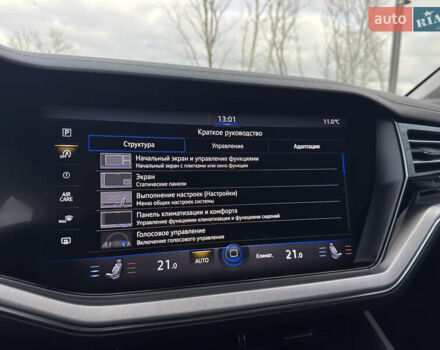 Черный Фольксваген Туарег, объемом двигателя 2.97 л и пробегом 108 тыс. км за 58500 $, фото 50 на Automoto.ua