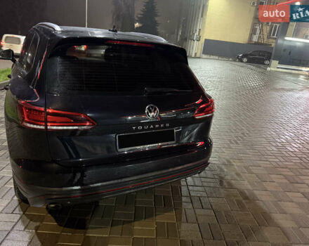Черный Фольксваген Туарег, объемом двигателя 2.97 л и пробегом 134 тыс. км за 46000 $, фото 12 на Automoto.ua