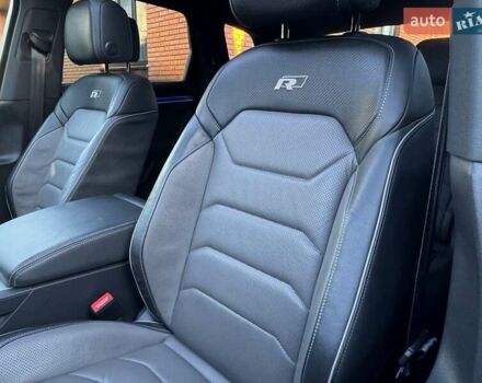 Чорний Фольксваген Туарег, об'ємом двигуна 2.97 л та пробігом 105 тис. км за 61500 $, фото 31 на Automoto.ua