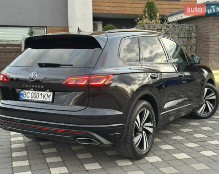 Черный Фольксваген Туарег, объемом двигателя 2.97 л и пробегом 161 тыс. км за 52500 $, фото 31 на Automoto.ua