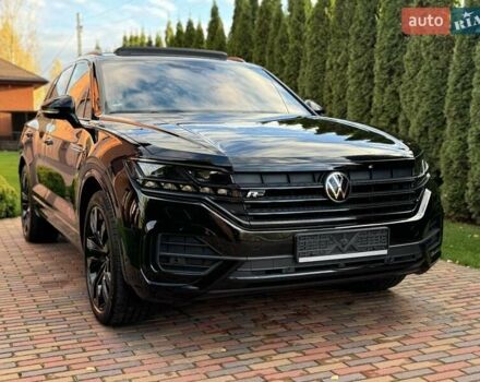 Чорний Фольксваген Туарег, об'ємом двигуна 2.97 л та пробігом 105 тис. км за 61500 $, фото 4 на Automoto.ua