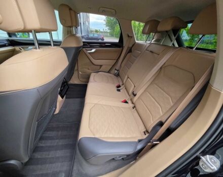 Чорний Фольксваген Туарег, об'ємом двигуна 3 л та пробігом 55 тис. км за 40000 $, фото 6 на Automoto.ua