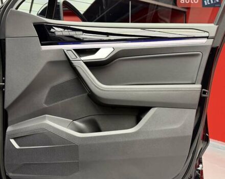 Чорний Фольксваген Туарег, об'ємом двигуна 3 л та пробігом 154 тис. км за 56900 $, фото 46 на Automoto.ua