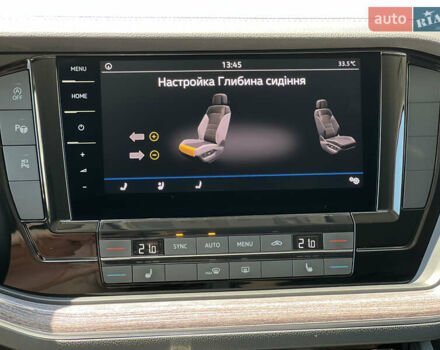 Черный Фольксваген Туарег, объемом двигателя 3 л и пробегом 143 тыс. км за 46000 $, фото 60 на Automoto.ua