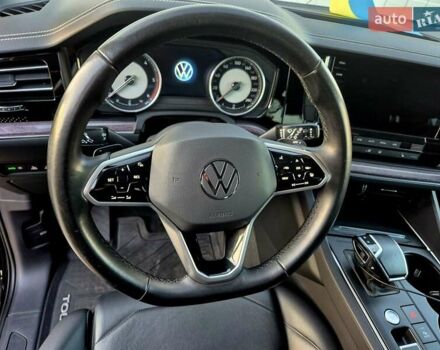 Черный Фольксваген Туарег, объемом двигателя 2.97 л и пробегом 214 тыс. км за 41900 $, фото 8 на Automoto.ua