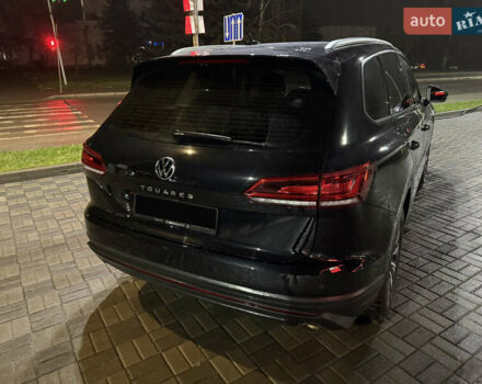 Черный Фольксваген Туарег, объемом двигателя 2.97 л и пробегом 134 тыс. км за 46000 $, фото 11 на Automoto.ua