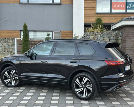 Черный Фольксваген Туарег, объемом двигателя 2.97 л и пробегом 161 тыс. км за 52500 $, фото 13 на Automoto.ua