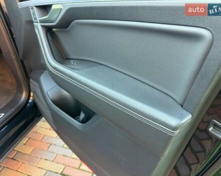 Чорний Фольксваген Туарег, об'ємом двигуна 2.97 л та пробігом 105 тис. км за 61500 $, фото 69 на Automoto.ua