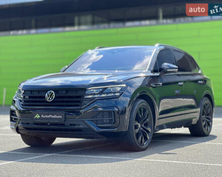 Черный Фольксваген Туарег, объемом двигателя 3 л и пробегом 171 тыс. км за 51999 $, фото 7 на Automoto.ua