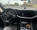 Чорний Фольксваген Туарег, об'ємом двигуна 4 л та пробігом 186 тис. км за 71000 $, фото 15 на Automoto.ua