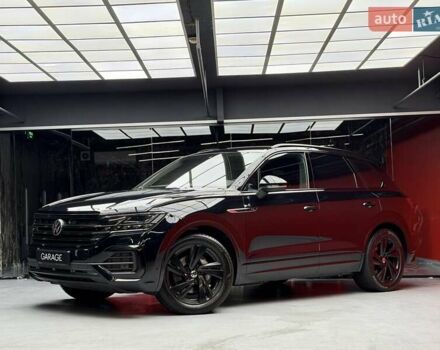 Чорний Фольксваген Туарег, об'ємом двигуна 3 л та пробігом 154 тис. км за 56900 $, фото 6 на Automoto.ua