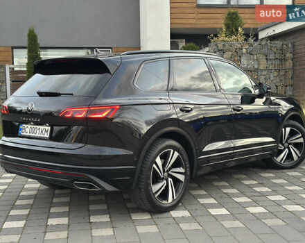 Черный Фольксваген Туарег, объемом двигателя 2.97 л и пробегом 161 тыс. км за 52500 $, фото 30 на Automoto.ua