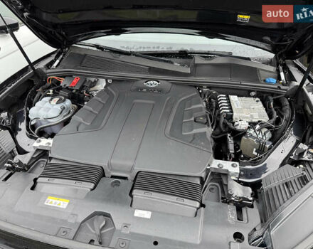 Черный Фольксваген Туарег, объемом двигателя 3 л и пробегом 140 тыс. км за 57999 $, фото 82 на Automoto.ua