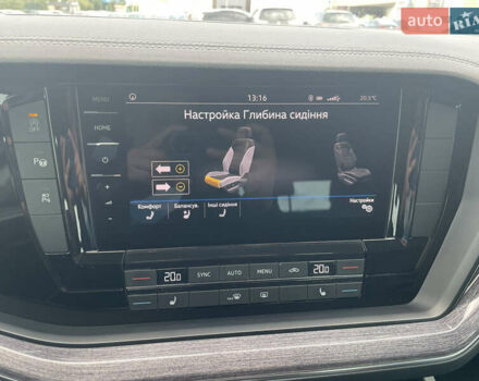 Черный Фольксваген Туарег, объемом двигателя 2.97 л и пробегом 121 тыс. км за 48500 $, фото 17 на Automoto.ua