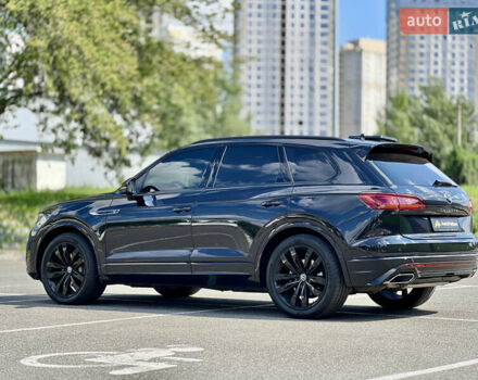 Черный Фольксваген Туарег, объемом двигателя 3 л и пробегом 171 тыс. км за 51999 $, фото 9 на Automoto.ua