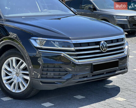 Черный Фольксваген Туарег, объемом двигателя 3 л и пробегом 143 тыс. км за 46000 $, фото 9 на Automoto.ua