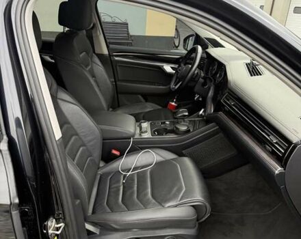 Черный Фольксваген Туарег, объемом двигателя 2.97 л и пробегом 126 тыс. км за 52000 $, фото 16 на Automoto.ua