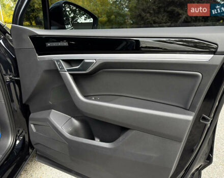 Чорний Фольксваген Туарег, об'ємом двигуна 2.97 л та пробігом 108 тис. км за 57800 $, фото 21 на Automoto.ua