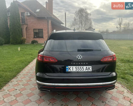 Черный Фольксваген Туарег, объемом двигателя 3 л и пробегом 142 тыс. км за 53700 $, фото 4 на Automoto.ua